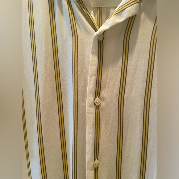 Men’s Button Down Shirt - Picture 3 of 3